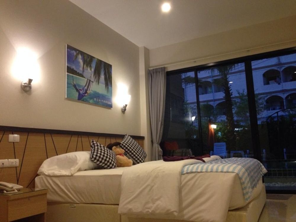 Chitra Suite Pattaya Extérieur photo