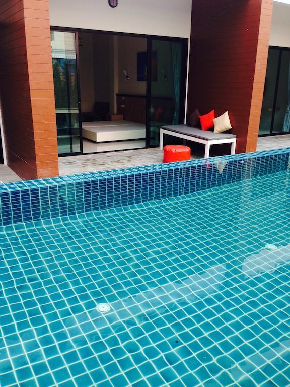 Chitra Suite Pattaya Chambre photo
