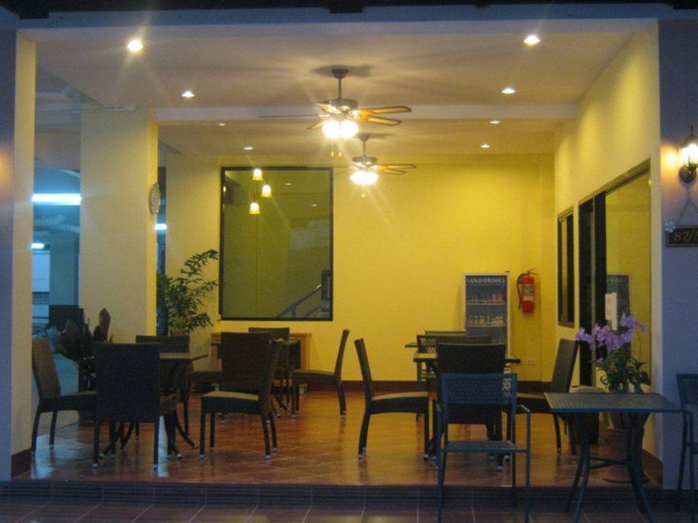 Chitra Suite Pattaya Extérieur photo